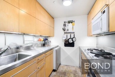 55 Poplar St unit 5C, Brooklyn, NY 11201 - photo 3