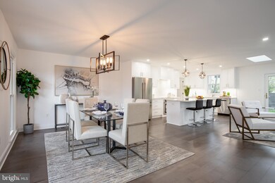 10812 Rippon Lodge Dr, Fairfax, VA 22032 - photo 6