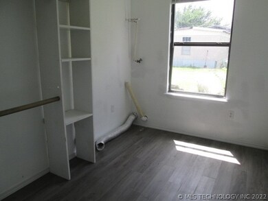 422361 E 1149 Rd, Eufaula, OK 74432 - photo 6