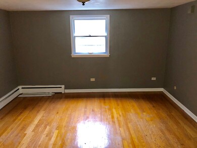 2311 S Bonnie Brook Ln, Waukegan, IL 60087 - photo 4