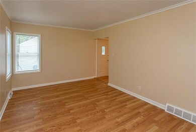 1248 55th St, Des Moines, IA 50311 - photo 2