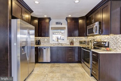 49 Pebble Ln, Willingboro, NJ 08046 - photo 3