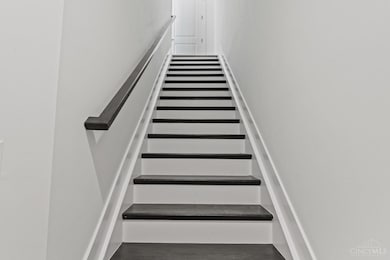 3725 Isabella Ave, Cincinnati, OH 45209 - photo 5