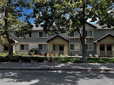 504 Daniels Ave, Vallejo, CA 94590 - photo 2