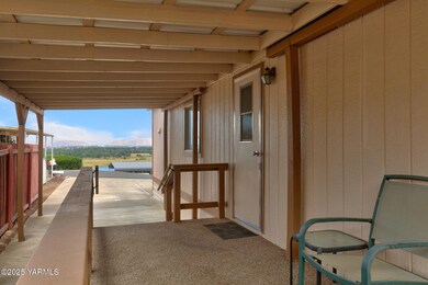 Afzali_250801_AlpsRd_Moxee_06