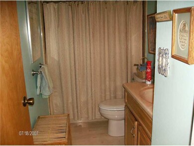 Full Bath.