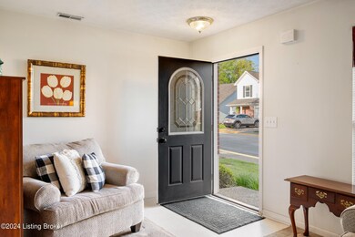 6925 Arbor Creek Dr unit 6, Louisville, KY 40228 - photo 5