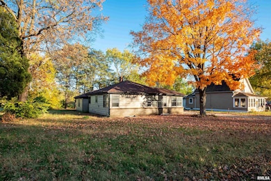 1426 N 4th St, Chillicothe, IL 61523 - photo 3