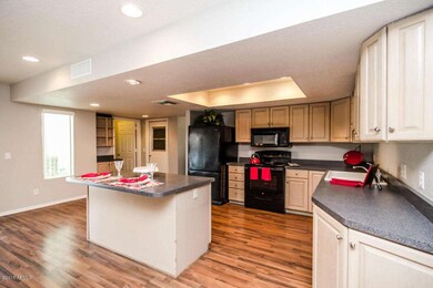 2046 E Downing St AZ-10