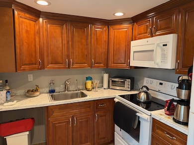 869 Normandy S, Delray Beach, FL 33484 - photo 6