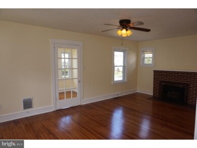 238 E Knight Ave, Collingswood, NJ 08108 - photo 7