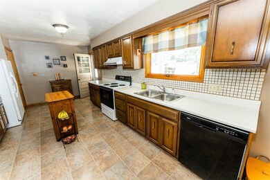 121 Hamilton St, Indiana, PA 15701 - photo 6