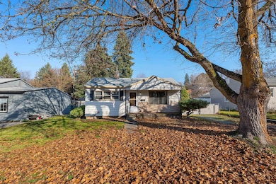 6112 N Driscoll Blvd, Spokane, WA 99205 - photo 3