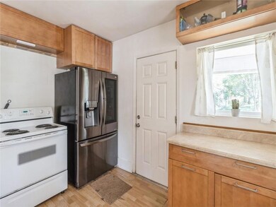 5501 University Ave, Des Moines, IA 50311 - photo 7