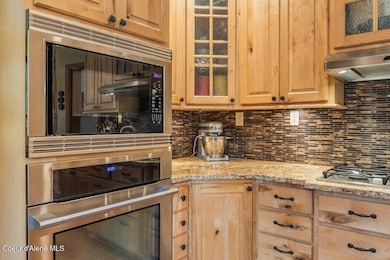 Wall oven