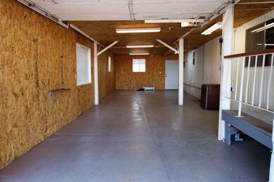 Oversized Garage