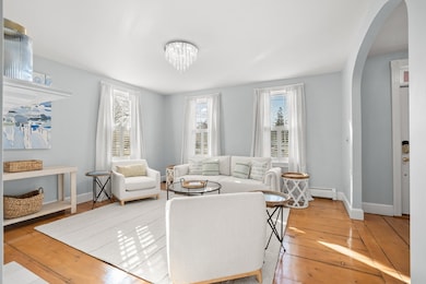 156 High St unit A, Newburyport, MA 01950 - photo 4