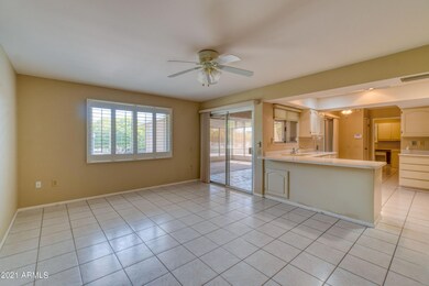 9711 W Wrangler Dr, Sun City, AZ 85373 - photo 7