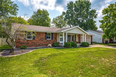 1028 N Main St, Effingham, IL 62401 - photo 4