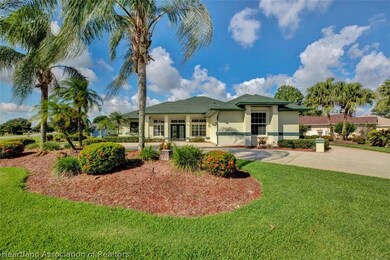 14 Meadowlake Cir N, Lake Placid, FL 33852 - photo 3