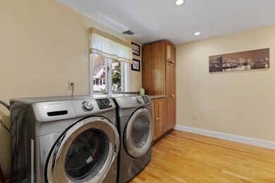 81 Fullers Ln, Milton, MA 02186 - photo 6