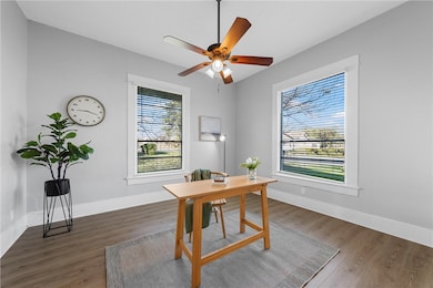 1616 Lyle Ave, Waco, TX 76708 - photo 3