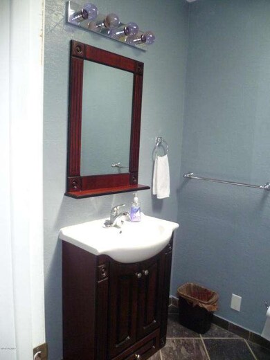 Bath-Vanity