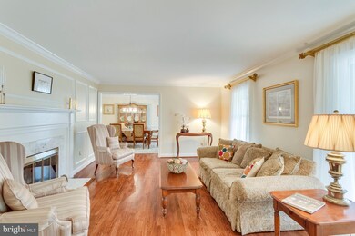 5318 Black Oak Dr, Fairfax, VA 22032 - photo 7