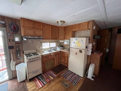 N1-1 Sunshine Dr unit N1-1, Eagle Lake, PA 18424 - photo 6