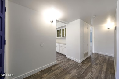 10719 N 36th Ave, Phoenix, AZ 85029 - photo 6