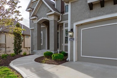 10412 W 170th Place, Overland Park, KS 66221 - photo 5