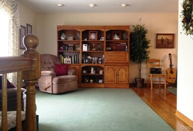 1808 Elmhurst Dr, Whitehall, PA 18052 - photo 4