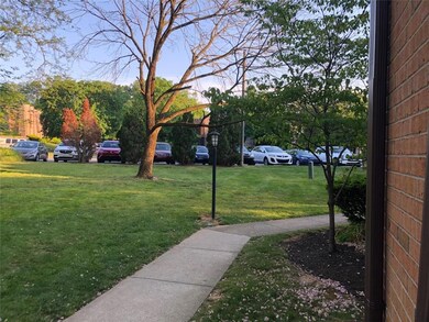 991 Village Round unit J, Allentown, PA 18106 - photo 7