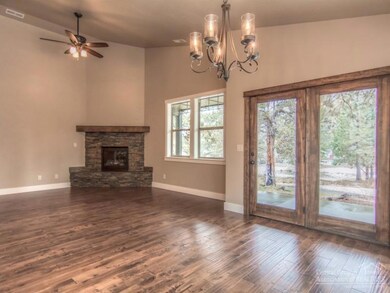 61299 Ring Bearer Ct, Bend, OR 97702 - photo 3