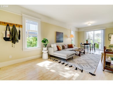 8520 N Willamette Blvd, Portland, OR 97203 - photo 5