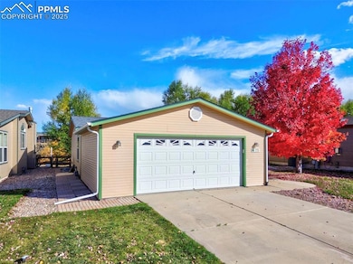 7711 Grizzly Bear Point, Colorado Springs, CO 80922 - photo 2