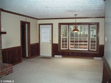 Den/Family/Great Room - Spacious and open to the k