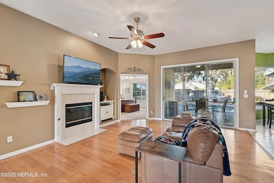 7-web-or-mls-Sentry Oak Ct-S1411-007