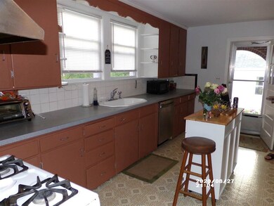 128 York Dr, Waynesboro, VA 22980 - photo 5