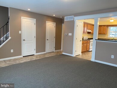 15 Greenfield Dr unit B, Berlin, NJ 08009 - photo 3
