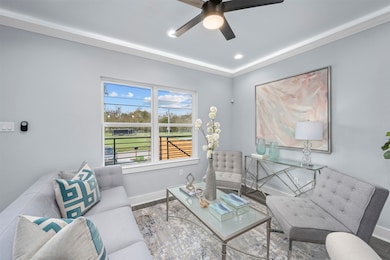 1837 Dewalt St, Houston, TX 77088 - photo 6