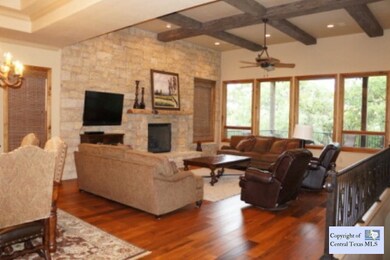 1329 Gruene Leaf Dr, New Braunfels, TX 78130 - photo 5