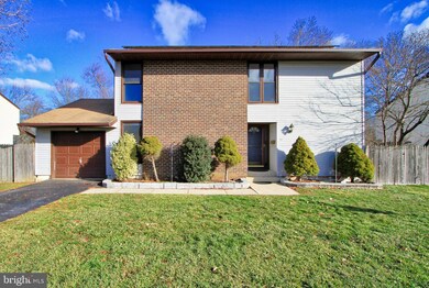 11 Enfield Dr, East Windsor, NJ 08520 - photo 2