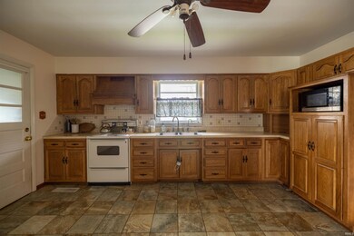 1201 W Yale Ave, Muncie, IN 47304 - photo 6