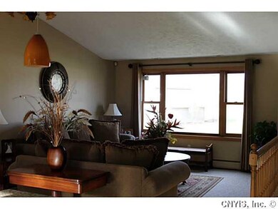 Living Room Vaulted open Living area