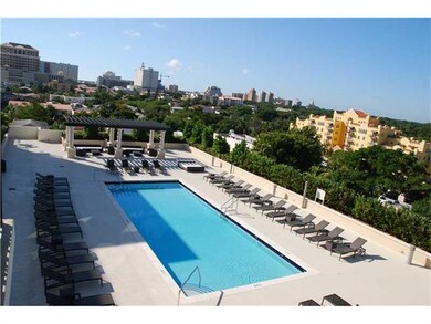 Swimming Pool/Hot Tub/Sauna
