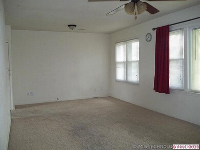 Triple paned windows allow - lots of nautal light!