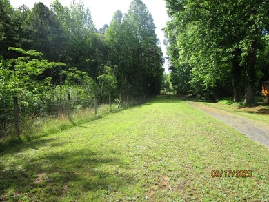 773 Hardy Rd, Lunenburg, VA 23952 - photo 2