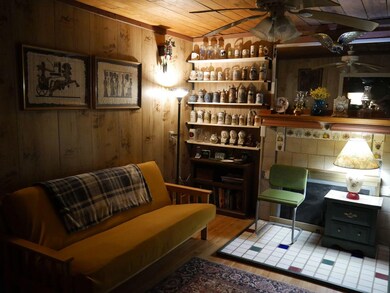 LivingRoom02