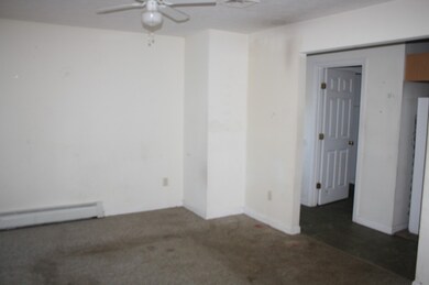 459 E River St, Orange, MA 01364 - photo 5